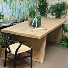 Load image into Gallery viewer, Live Edge Oak Dining Table