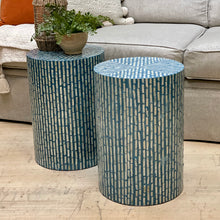 Load image into Gallery viewer, Blue Round Capiz Table