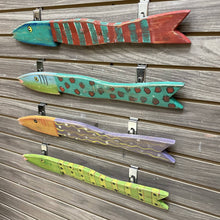 Load image into Gallery viewer, Set/4 Wooden Fish Art