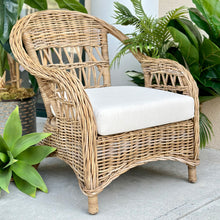 Load image into Gallery viewer, Natural Wicker Chair