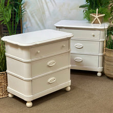 Load image into Gallery viewer, White 3DRW Nightstand