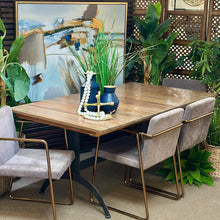 Load image into Gallery viewer, Ethan Allen Dining Table