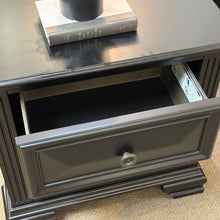 Load image into Gallery viewer, Roundhill Furniture 'Renova' Nightstand