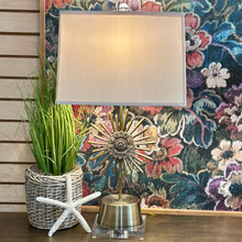 Load image into Gallery viewer, Starburst Lamp