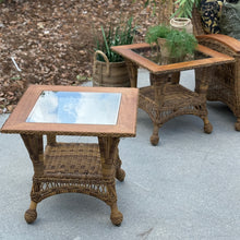 Load image into Gallery viewer, Resin Wicker & Wood Side Table