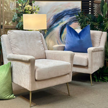 Load image into Gallery viewer, Pink Velvet-Like Chair