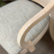 Load image into Gallery viewer, Thomasville Arm Chair