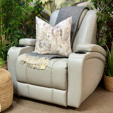Load image into Gallery viewer, 'Kingvale Court' Dual Power Recliner