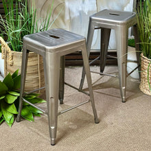 Load image into Gallery viewer, Metal Counter Stool