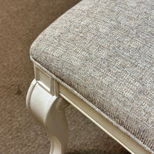 Load image into Gallery viewer, 7PC Hooker Dining Set