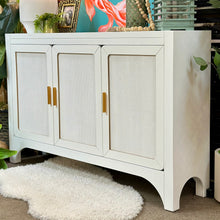 Load image into Gallery viewer, 3DR White Cabinet