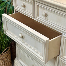 Load image into Gallery viewer, Stanley Furniture Dresser & Mirror