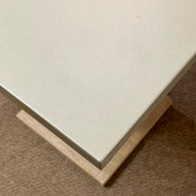 Load image into Gallery viewer, Currey & Co 'Pinkney' Accent Table