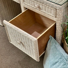 Load image into Gallery viewer, Wicker Desk & Chair