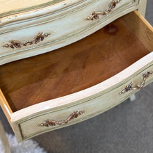 Load image into Gallery viewer, Drexel Heritage Nightstand
