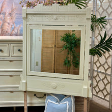 Load image into Gallery viewer, Stanley Ivory Dresser W/Mirror