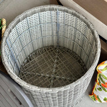 Load image into Gallery viewer, Outdoor Wicker Storage Side Table