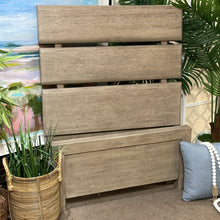 Load image into Gallery viewer, Havertys 'Grayson' Twin Bed