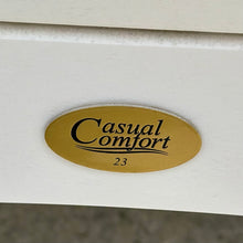 Load image into Gallery viewer, Casual Commfort 'Aquatic' Chair