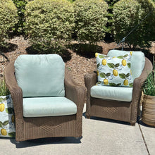 Load image into Gallery viewer, Lloyd Flanders Outdoor Chair