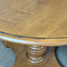 Load image into Gallery viewer, Ethan Allen Wood Pedestal Table