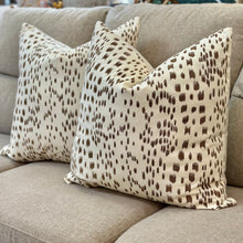 Load image into Gallery viewer, Brown/Ivory Spotted Down Pillow
