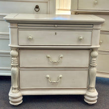 Load image into Gallery viewer, Paula Deen Nighstand Retails $800+