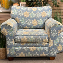 Load image into Gallery viewer, Stanley Turtle Print Chair