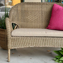 Load image into Gallery viewer, Stylewell Outdoor Wicker Loveseat