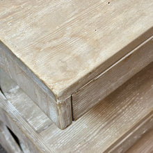 Load image into Gallery viewer, 'Radcliff' Side Table