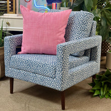 Load image into Gallery viewer, Animal Print Modern Chair