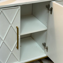 Load image into Gallery viewer, Imperfect 4DR Cabinet