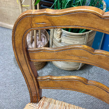 Load image into Gallery viewer, Set/2 Ballard 'Avignon' Stools