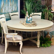 Load image into Gallery viewer, 7PC Hooker Dining Set