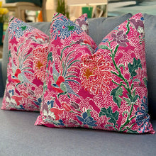 Load image into Gallery viewer, Batik Style Pillow