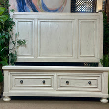 Load image into Gallery viewer, 'Robbinsdale' Queen Storage Bed