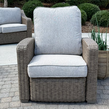 Load image into Gallery viewer, Outdoor Resin Wicker Recliner