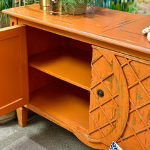 Load image into Gallery viewer, Bramble 'Dauphine' Server