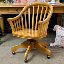 Load image into Gallery viewer, Pottery Barn Desk Chair
