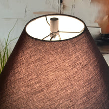 Load image into Gallery viewer, Black Table Lamp

