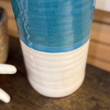 Load image into Gallery viewer, Blue/White Vase
