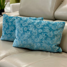 Load image into Gallery viewer, Teal Designer Lumbar
