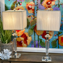 Load image into Gallery viewer, Clear Crystal Lamp
