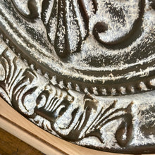 Load image into Gallery viewer, Metal Medallion Wall Decor
