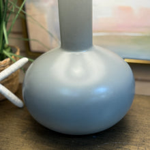 Load image into Gallery viewer, Grey Ceramic Lamp
