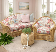 Load image into Gallery viewer, Vintage Wicker Chair
