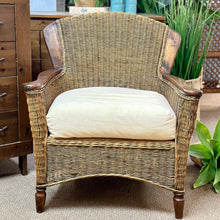 Load image into Gallery viewer, Wicker Accent Chair
