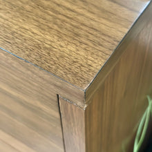 Load image into Gallery viewer, 7DRW Mid-Mod Dresser W/Mirror

