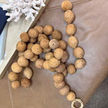 Load image into Gallery viewer, Gourd Ball Garland
