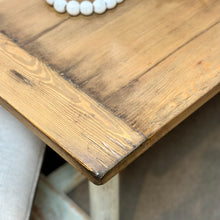 Load image into Gallery viewer, Sarreid 'Amelia' Dining Table
